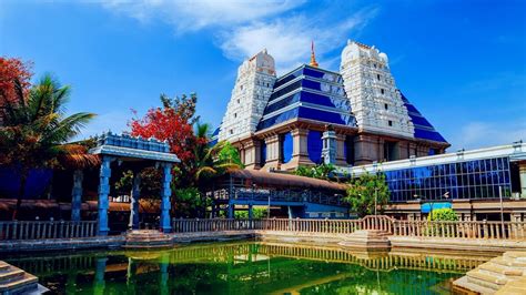 12 Famous ISKCON Temples in India And How To Get There - Tusk Travel Blog