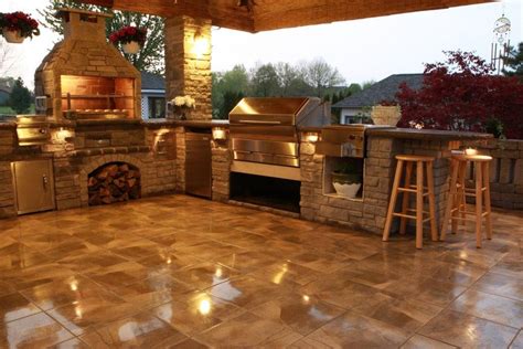 Outdoor Kitchens – Memphis Wood Fire Grills