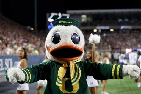 Projected Oregon Ducks depth chart for Holiday Bowl - oregonlive.com