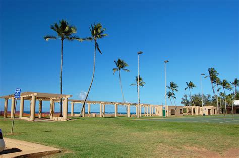 Haleiwa Beach Park, Oahu | To-Hawaii.com