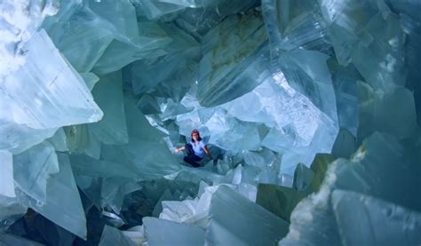 World's Largest Crystal Cave - Pulpy Geode - Almeria