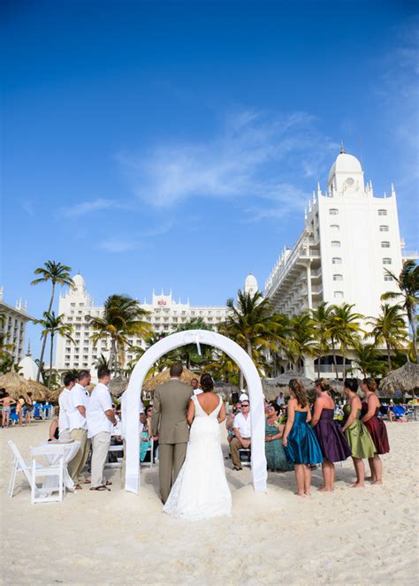 andrea-riu-palace-aruba-wedding_0020