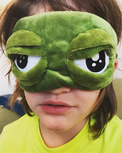 Funny Frog Eyes Sleep Mask (20 pics)