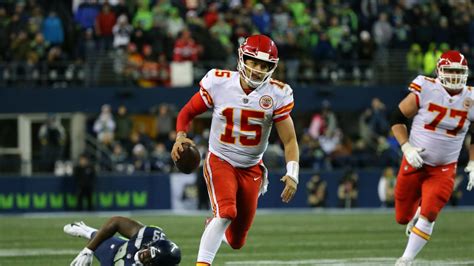 Chiefs vs. Seahawks: Patrick Mahomes Highlights