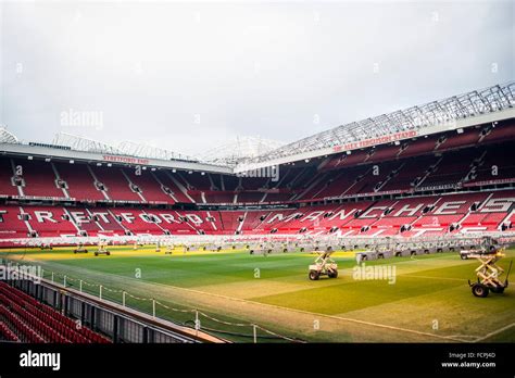 Stretford end old trafford manchester united exterior hi-res stock photography and images - Alamy