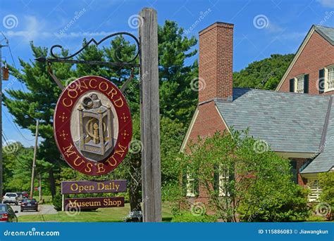 Concord Museum, Concord, MA, USA Editorial Stock Photo - Image of city ...