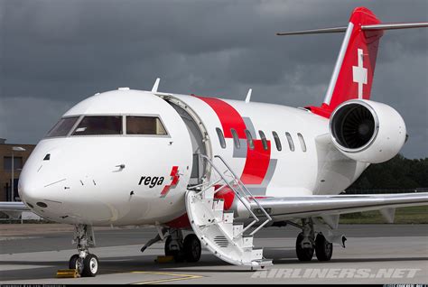 Bombardier Challenger 650 (CL-650) - REGA - Swiss Air Ambulance | Aviation Photo #5061655 ...