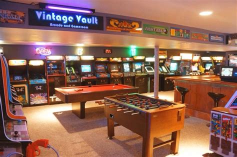 Retro Arcade Games