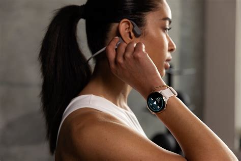 Garmin Venu 3/3S vs Apple Watch | Which Is Bettter? — PlayBetter