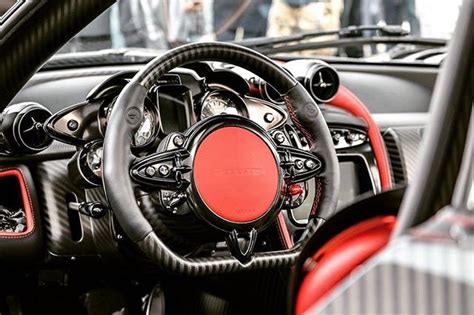 ~ Pagani Interior ~ (Instagram Credit: @noah_nation) Pagani Interior, Super Sport Cars, Pagani ...