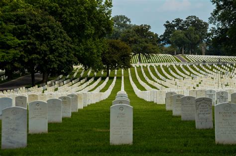 Jefferson Barracks National Cemetery. : r/pics