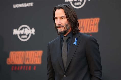 Keanu Reeves recounts throwing up ‘couple of times’ after shooting ...