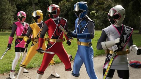 Power Rangers Super Ninja Steel Trailer: Exclusive First Look at Tommy and Wes in 25th ...