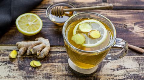 Ginger for colds: How to use ginger for a sore throat