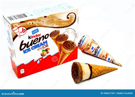 Kinder Bueno Cake Royalty-Free Stock Image | CartoonDealer.com #62933080