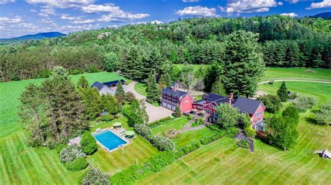 This $6.9 Million Historic Vermont Farmhouse Is Quintessential America | Architectural Digest