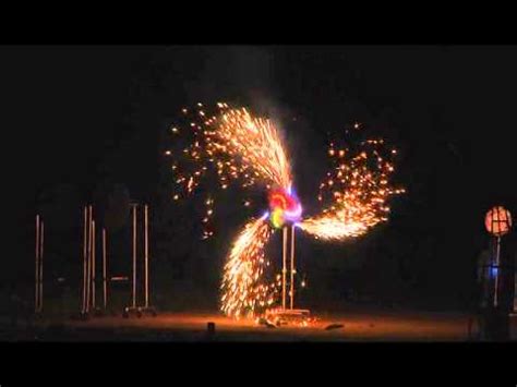 Underpowered Catherine Wheel Firework - YouTube