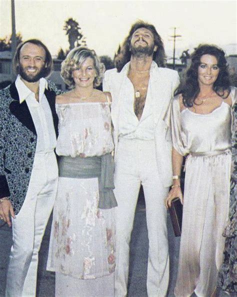 Barry Gibb Linda Gray