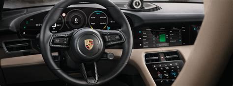 How to Use Porsche Connect in Porsche Vehicle