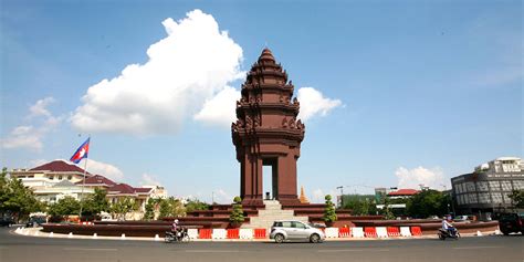 Independence Monument, Phnom Penh: Facts, Timing, How to Reach