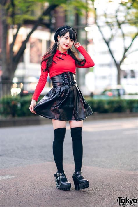 Japanese Idol in Harajuku w/ Twin Tails, Listen Flavor Beret, Cheongsam ...