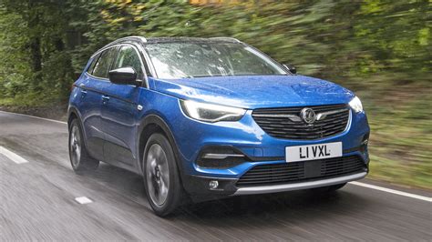 This is the new Vauxhall Crossland X | Top Gear