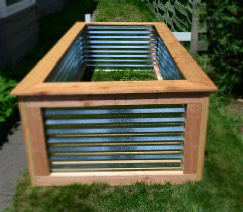 15 Raised Bed Garden Concept Suggestions - Zeltahome.com | Garden boxes raised, Metal raised ...