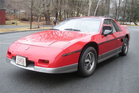 Hemmings Auctions | 1985 Pontiac Fiero