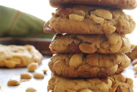 Roasted Peanut Peanut Butter Cookies - Garlic Girl