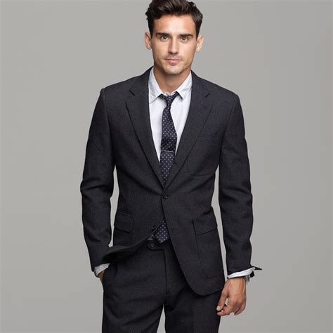 Lyst - J.Crew Ludlow Three-button Suit Jacket with Double-vented Back in Thornproof Wool in Gray ...