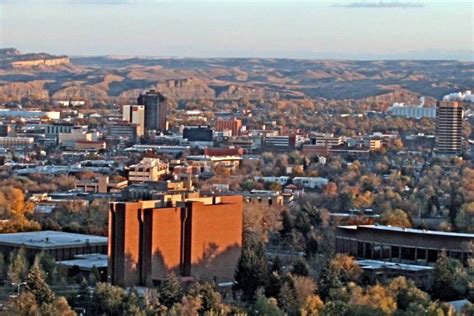 DOWNTOWN BILLINGS | TWO WEEKENDS OF HOLIDAY FESTIVITIES