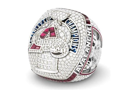 Avalanche auctioning off official customized 2022 Stanley Cup ring