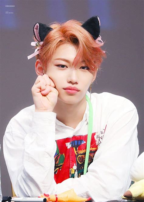 Lee Felix Freckles - Stray Kids (@realstraykids) • Fotos Y Videos De ...