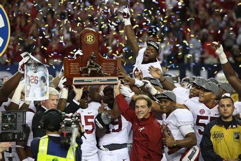 Crimson Tide title win well represented in most Alabama newspaper headlines