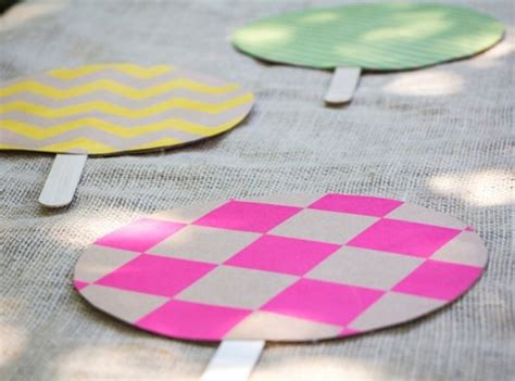 Easy-To-Make DIY Paper Fans For Summertime | Kidsomania