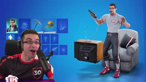 Nick Eh 30 Reacts To A New Icon Series Emote For His Skin! - YouTube