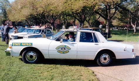 GC53W1K State Police Series #25-Missouri St. HW Patrol (Traditional Cache) in Michigan, United ...