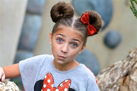 8 Fun & Unique Halloween Hairstyle Ideas For Kids