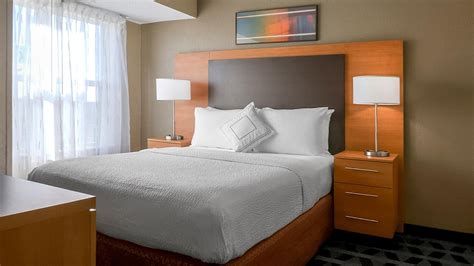 TownePlace Suites by Marriott Lafayette Rooms: Pictures & Reviews ...