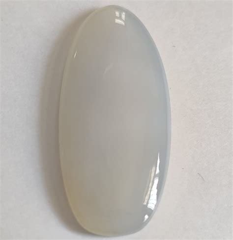 Natural Oval White Onyx Stone, For Jewelry, 24g at Rs 10/carat in ...