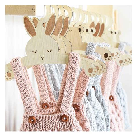 Wooden Animal Baby Hangers Wooden Baby Closet Hangers Baby - Etsy