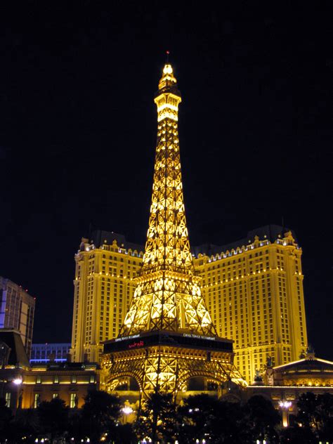 File:Paris Las Vegas 2009.jpg - Wikipedia