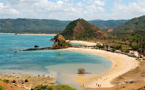 Kuta Lombok - voyage, circuits, visites et guide | Indonesia Roads