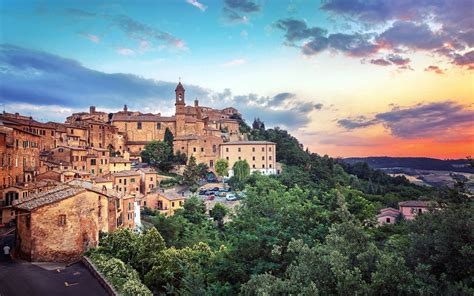 Download Man Made Montepulciano HD Wallpaper