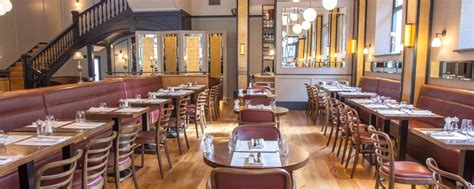 Commis Waiter at Côte - Exeter | Harri Jobs