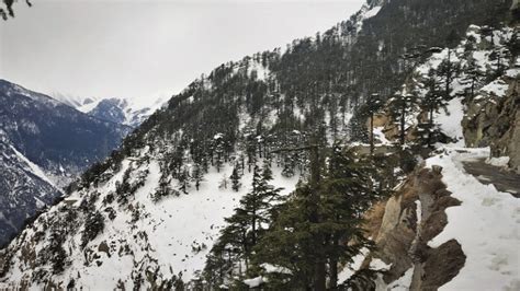 Kalpa in winters –Experience snowfall amidst the Kinnaur Kailash mountain