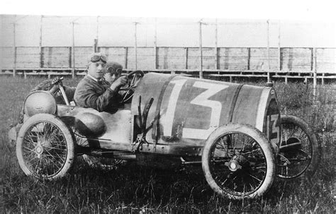 El Bugatti Type 13 “Brescia“ cumple 100 años: un peso pluma matagigantes