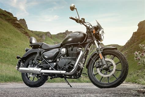 2021 Royal Enfield Meteor 350 First Look (7 Fast Facts, Specs + Photos) - GearOpen.com