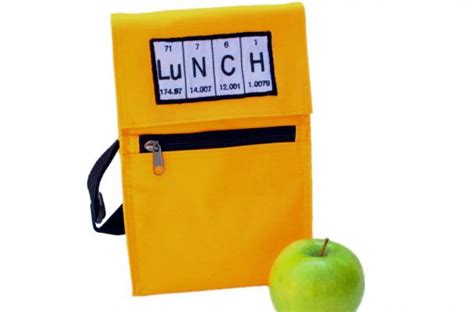 Foodista | The Periodic Lunch Bag Offers Scientific Safety