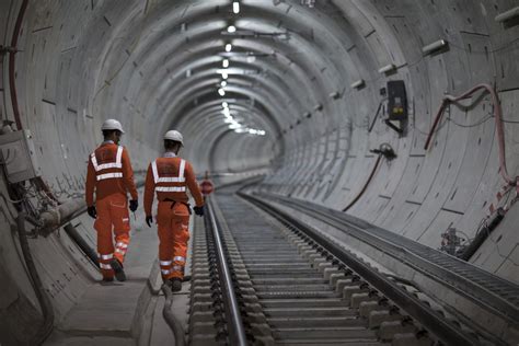 Crossrail project reaches new milestone with completion of Elizabeth ...